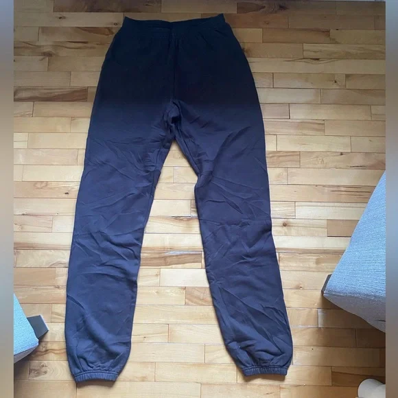 SKIMS NWT Dark brown sweatpants - Picture 2 of 5
